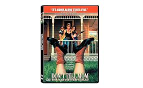 Amazon.com: Don't Tell Mom the Babysitter's Dead : Christina Applegate, Dan  Castellaneta, Joanna Cassidy, John Getz, Keith Coogan, Josh Charles,  Concetta Tomei, David Duchovny, Kimmy Robertson, Jayne Brook, Michael  Phillips, Robert Newmyer,