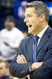 Anthony guy bennett is an american former nba basketball player and the head men's basketball coach at the university of virginia since marc. Tony Bennett Basketball Wikipedia
