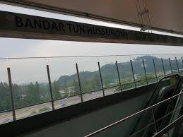 Mrt tun hussien onn is just located within walking distance (200m. Bandar Tun Hussein Onn Station Picture Of Sungai Buloh Kajang Mrt Line Kuala Lumpur Tripadvisor