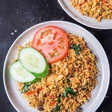 Cara Membuat Nasi Goreng Paling Sederhana Mudah Dan Rasanya Enak Favoritkus Blogspot Com Nasi Goreng Recipe Fried Rice Nasi Goreng