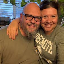 Backpack or foldie bag for flight?