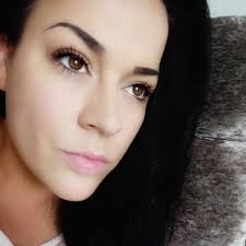 Karla Stock Makeup (@KrazyKazMakeup)