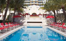 Acqualina Resort And Spa In Southern Florida Hi Class Living Magazine Luxury Beach Resorts Florida Resorts Resort Spa