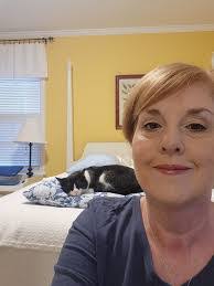 Jackie Kitts's Instagram, Twitter & Facebook