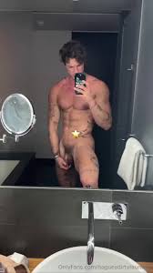 Hot angel🔥😇 (@HottyBoyz143)  Posts  X