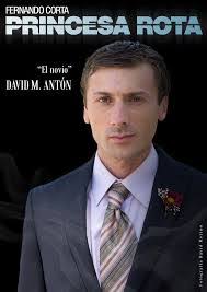 Raul Robles's Instagram, Twitter & Facebook