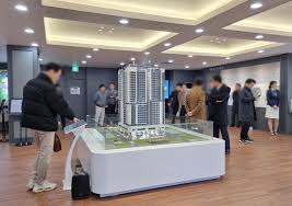 반갑다, 지역 건설사 하이엔드 아파트…실수요자 발길 이어져 : 국제신문