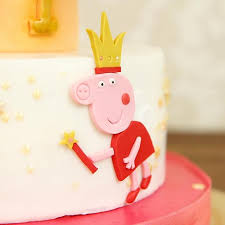 1001 Idees De Gateau Peppa Pig Comment Le Decorer Pour Faire Plaisir Gateaux Peppa Pig Comment Decorer Un Gateau Gateau Avec Photo