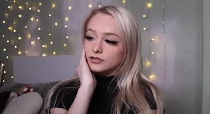 She went on to matriculate in 2019, and then decided to focus on her career on the internet rather than to pursue a college degree. Who Is Zoe Laverne Dating She S Now Engaged To Dawson Day