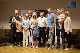 Eric staal was born on october 29, 1984 in thunder bay, ontario, canada. Wives And Girlfriends Of Nhl Players Jordan Abigail Heather Natalie Jared Tanya