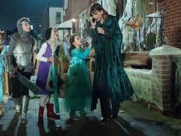 Macam mana qash boleh selalu ada bila puteri dalam kesusahan?pelik kan.jom layan sweet dreams ep3. Evil Season 1 Episode 5 It S October 31 On One Of Tv S Wildest Shows Vox