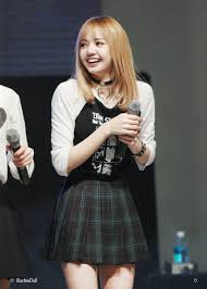 Lisaaaaaa U R Feeling Cute I Cannot Blackpink Jennie South Korean Girls Blackpink