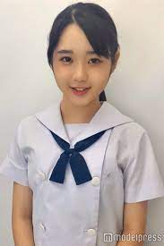 ボード 可愛い女の子 のピン