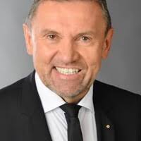 400+ "Schamel" profiles