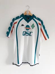 The sponsor of the away kit is umbro. 2000 01 Werder Bremen Away Shirt S 7 5 10 Greatest Kits