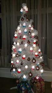 Miffy On Twitter Christmas Decorations Diy Outdoor Decorating With Christmas Lights Outdoor Christmas Lights