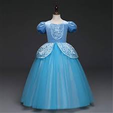 Sublime robe de princesse couleur fushia. Robes De Princesse Pour Fillettes A Croquer