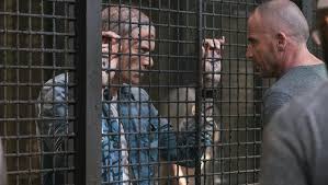 Prison break season 5 episode 1 episodes online free. Prison Break Season 5 Episode 1 Will Leave You With A Lot Of Questions About Michael