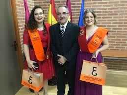 Maybe you would like to learn more about one of these? Acto Academico De Graduacion De La I Promocion Del Doble Grado En Economia Y Derecho