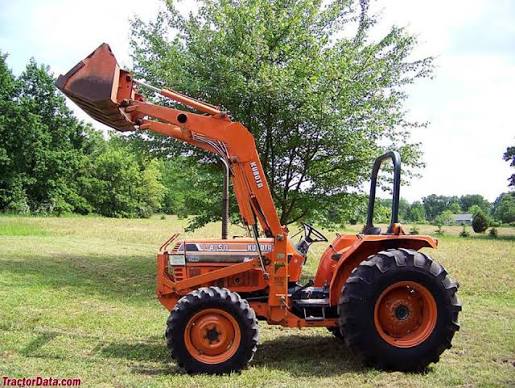 Kubota L4150 Tractor