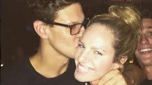 Australian olympic swimmer emily seebohm has spoken publicly for the first time about her relationship with fellow swimmer mitch larkin since the couple split in july. World Champion Swim Stars Mitch Larkin And Emily Seebohm Are Secretly Dating Gold Coast Bulletin