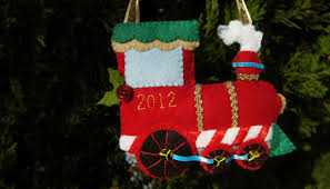 Felt Holiday Train Ornament Train Ornament Felt Ornaments Patterns Felt Christmas Ornaments