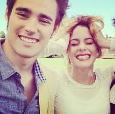 Résultat de recherche d'images pour "leon violetta 2015"