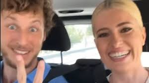 Adriana Abenia y Nicolás Coronado, un divertido verano trabajando juntos