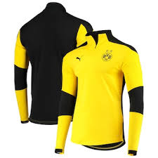 Get the new official bvb jerseys among our official borussia dortmund gear at the kitbag u.s. Borussia Dortmund Gear Jerseys Bvb Apparel Dortmund Soccer Merchandise