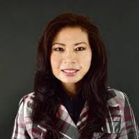 Donna Popham's Instagram, Twitter & Facebook