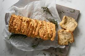 Pain Herisson A L Ail Et Aux Fines Herbes Recette Fooby Ch