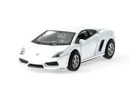 Currently, the lamborghini gallardo has a score of 9.2 out of 10, which is based on our evaluation of 32 pieces of research and data. Welly 73139 H0 Lamborghini Gallardo Lp560 4 Weiss 1 87 Miniatur Wunderland Shop