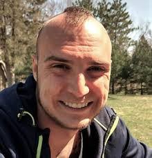 Laura Krolak's Instagram, Twitter & Facebook