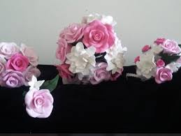 Succulent floral designs specializing in succulent wedding bouquets, succulent and cactus arrangements, centerpieces, wedding favors & gifts. Wedding Wednesday How To Have Your Wedding Bouquet And Wedding Flowers Last Forever Indybride2b
