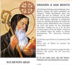 La medalla de san benito, propagada en todo el mundo, hace más de trescientos años, especialmente por los monjes benedettinos, es célebre por su eficacia extraordinaria, en el combate contra el demonio, y sus manifestaciones. Oracion A San Benito Contra Males Envidias Y Trabajos Oscuros Via Meredith976 Oracion A San Benito Oraciones Benito Abad