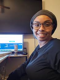 Who else can tell that I've just woken up with an excellent idea and  decided to just go for it rather than get sleep!