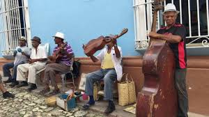 The music of the countryside, known collectively as musica campensina, gave rise to guajira, the lyrical, sweet musical form that extols the virtues of the land and cuba's beauty, while the trova, another rural style of music from the eastern part of the island, dispersed news and gossip, often through satire.the cuban bolero, evolving from the trova, is the epitome of the romantic love song. Cuban Street Musicians Playing In Havana Youtube