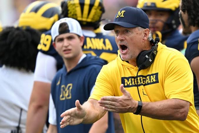 Oklahoma Sooners vs Michigan Wolverines in Week 2 college football