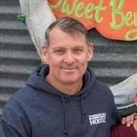 Shannon Dupre's Instagram, Twitter & Facebook