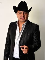 See more of julion alvarez el mejor cantante on facebook. La Sexy Cantante Que Quiere Con Julion Alvarez 97 9 La Raza