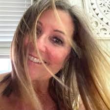 Staci Yoder's Instagram, Twitter & Facebook