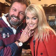Jul 02, 2021 · martin roberts spots 'big issue' with homes under the hammer house my gran used to make it and the house used to stink for days. Lucy Alexander S Homes Under The Hammer Co Star Clarifies Marriage Confusion After Annoying Her Husband Hello