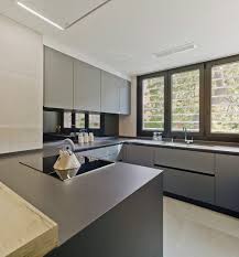 Una opción muy vista es el estilo abierto, esta es la más usual una manera de ahorrar muchos lugares donde almacenar son los muebles de cocina altos y con diversas cestas para que de esta forma podamos guardar mayor cantidad de. Muebles De Cocina Santos En Madrid Docrys Dc Studio