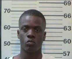 Victim's girlfriend says he got out of car and approached accused killer,  who had guns in both hands