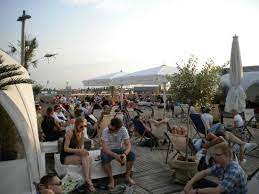 Oder reservieren sie in einem unserer anderen 1824 ausgezeichneten restaurants in berlin. Deck5 Bild Von Deck 5 Berlin Tripadvisor