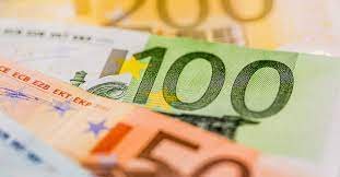 2 232 2 541 2 781 3 090 3 434 3 846 4 258 4 70 Tarifgehalter Steigen 2018 Um Insgesamt 2 2 Prozent Ver Di