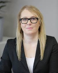 Lorraine Aaron's Instagram, Twitter & Facebook