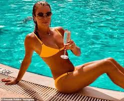 She celebrated her 49th birthday in 2020. Amanda Holden Candidly Reveals She Lost Her Virginity At The Age Of 16 Daily Mail Online