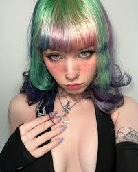 Aidan Baer's Instagram, Twitter & Facebook