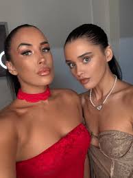 Paige Martin and Lacey Martin